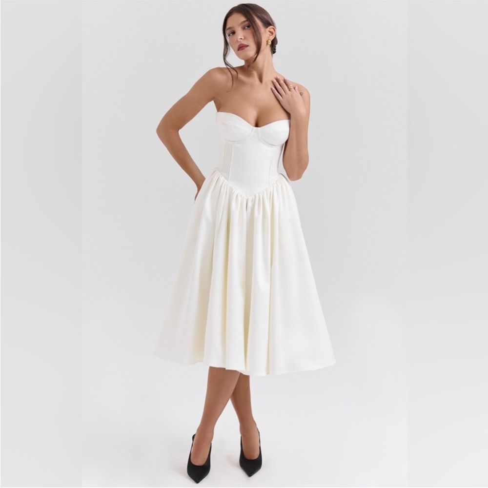HOUSE OF CB COCO Vintage Ivory Satin Midi Dress NWOT size XS